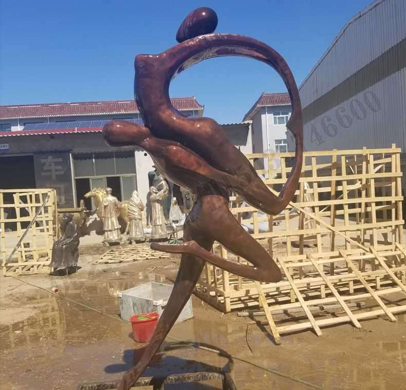 抽象舞蹈人物銅雕塑，銅男女跳舞雕塑，抽象銅人物雕塑